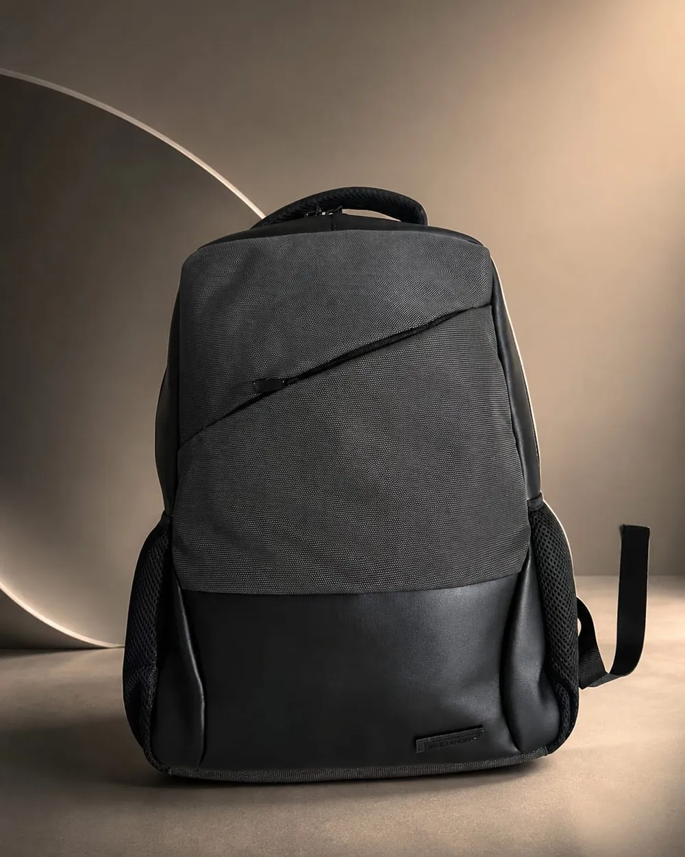 Le Sac à Dos Connecté — Noir